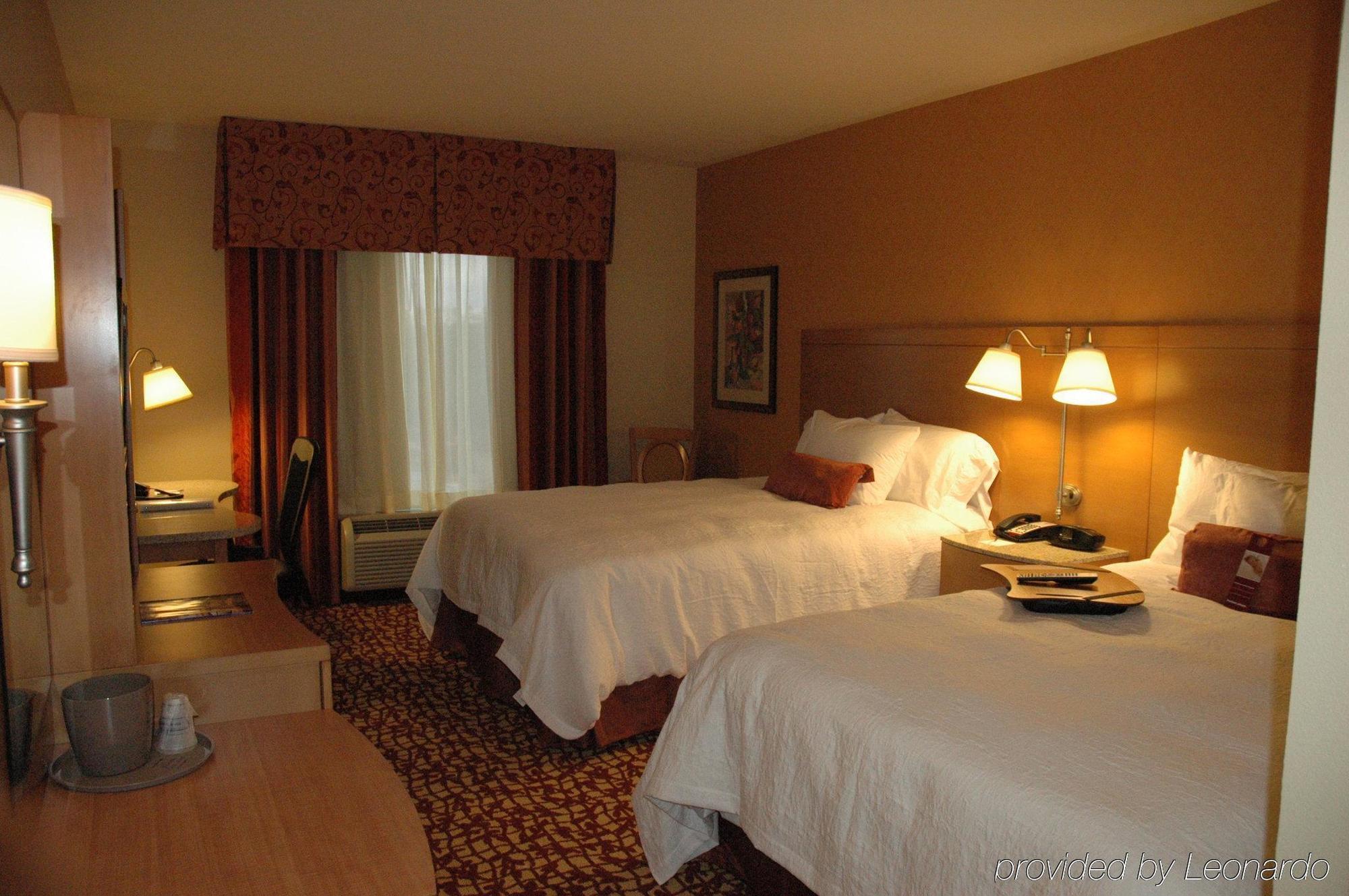 Hampton Inn & Suites Raleigh-Durham Airport-Brier Creek Room photo