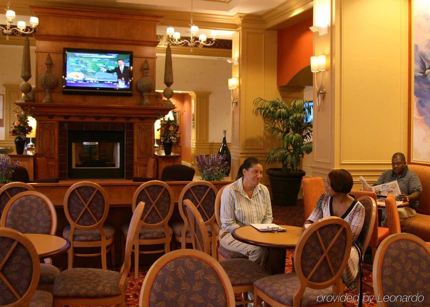 Hampton Inn & Suites Raleigh-Durham Airport-Brier Creek Restaurant photo